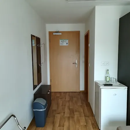 Jura Szálloda 3*