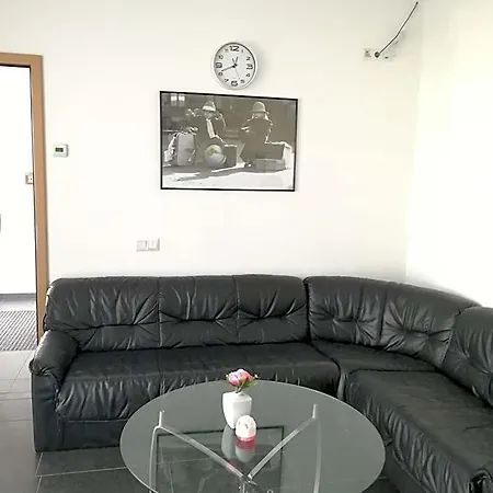 Hotel Jura 3*