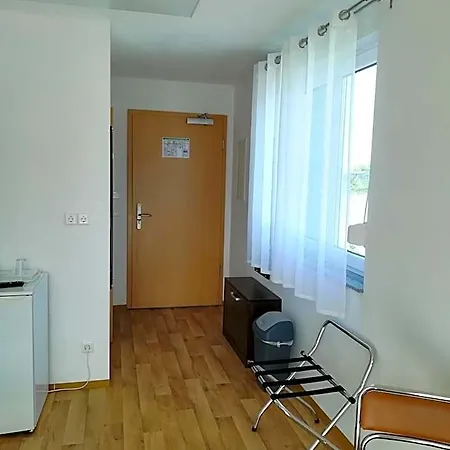 Szálloda Jura 3*