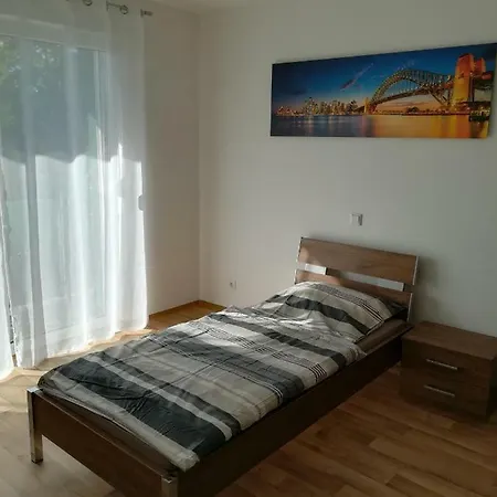 Jura Отель