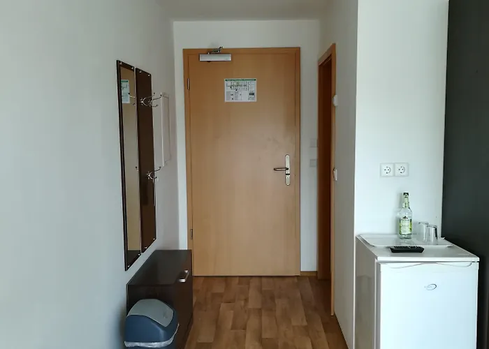 Jura Hotel 3*